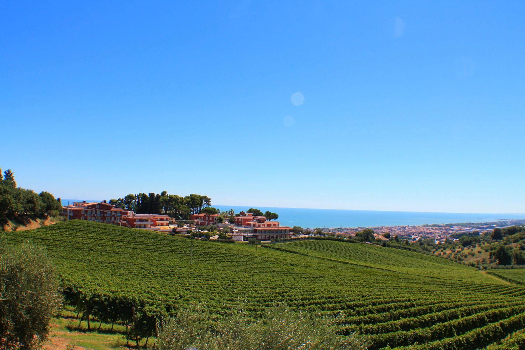 Il Parco Sul Mare Resort & Spa Tortoreto Εξωτερικό φωτογραφία